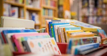 educação de crianças e adolescentes