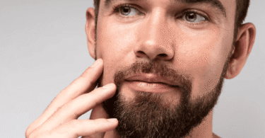 Porque a Barba Coça?